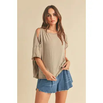 One cold shoulder Jilli Top