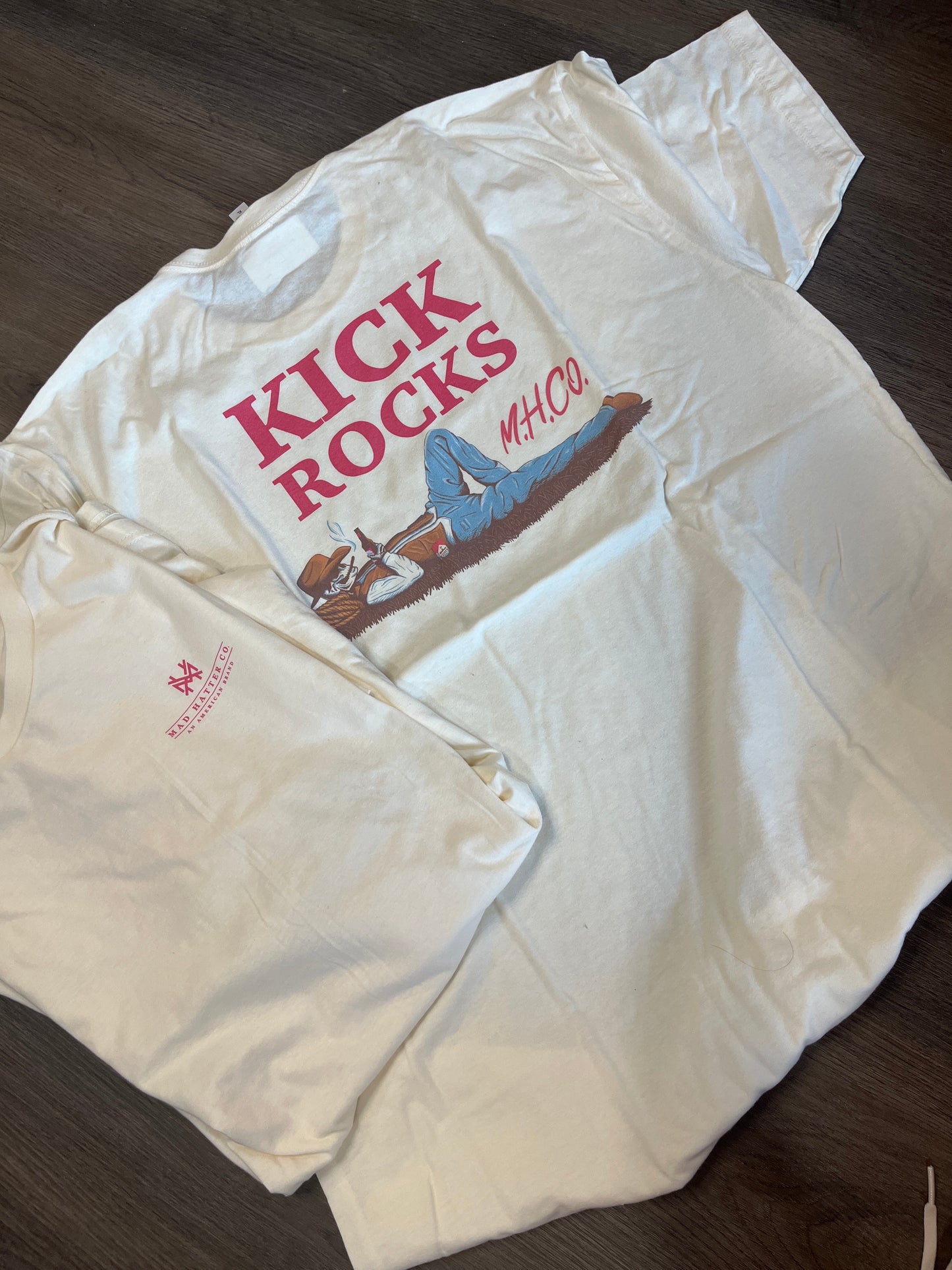 MHC KICK ROCKS COWBOY TEE - NATURAL